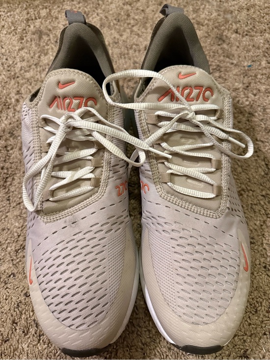 Nike Other - Nike Air Max 270 Sneakers in Beige with Coral Accents